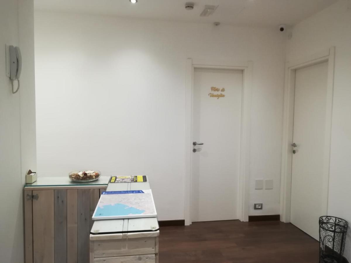 Zenzero & Cannella Boutique Rooms Trieste Exterior photo